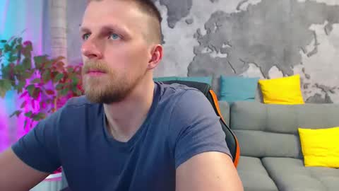 Snapshot of vikingchrisss chatting on 05.25.26 vikingchrisss online show from 05.25.26
