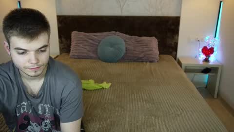 vikki and george online show from 10.13.25