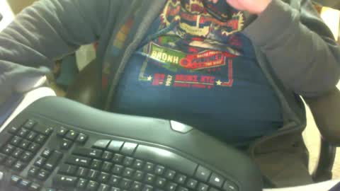 Snapshot of viktor_krum chatting on 12.19.24 viktor_krum online show from 12.19.24