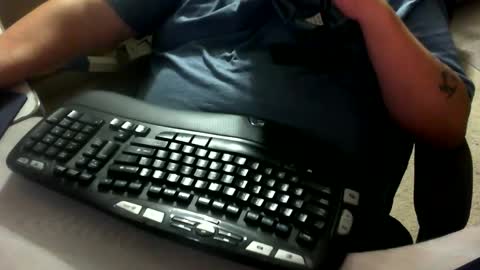 Snapshot of viktor_krum chatting on 09.12.25 viktor_krum online show from 09.12.25