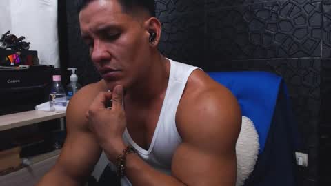 Viktor Herrera online show from 09.20.25