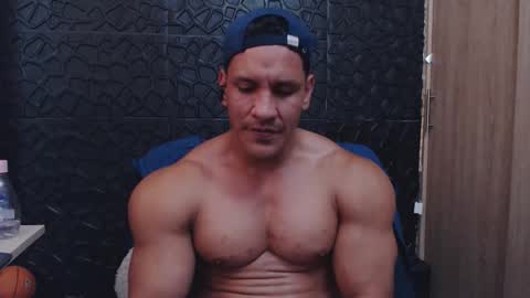 Viktor Herrera online show from 12.13.25