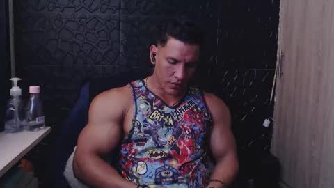 Viktor Herrera online show from 12.21.25