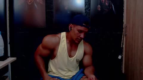 Viktor Herrera online show from 03.21.26