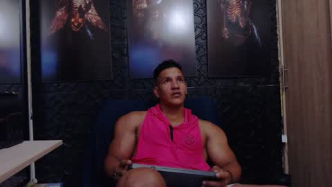 Snapshot of viktorherrera chatting on 07.03.26 Viktor Herrera online show from 07.03.26