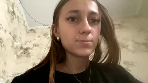 Snapshot of viktoria9898 chatting on 12.04.24 Sweett online show from 12.04.24