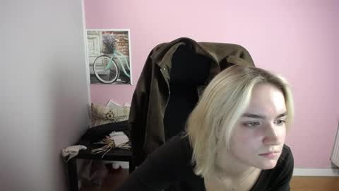 viktoria_lovely online show from 04.15.26