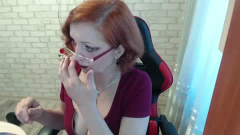 Snapshot of vikualex69 chatting on 07.26.26 vikualex69 online show from 07.26.26