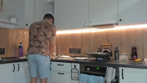 Vincent.  uncut 18cm online show from 01.31.25