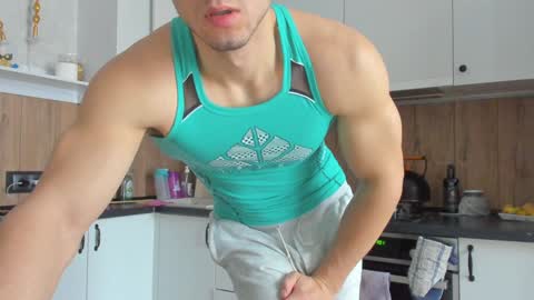 Vincent.  uncut 18cm online show from 02.06.25