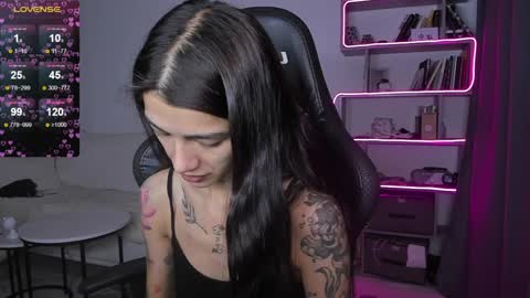 vinkitinkii online show from 01.03.25