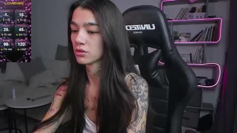 vinkitinkii online show from 02.23.25