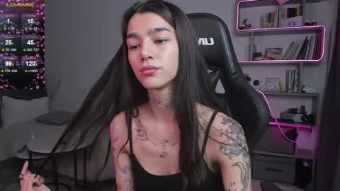 vinkitinkii online show from 02.28.25