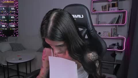 vinkitinkii online show from 03.05.25