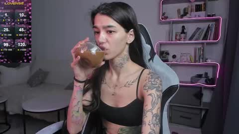 vinkitinkii online show from 03.07.25