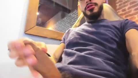 Snapshot of vinzenzrizzo chatting on 09.28.25 ---Vinzen--- online show from 09.28.25