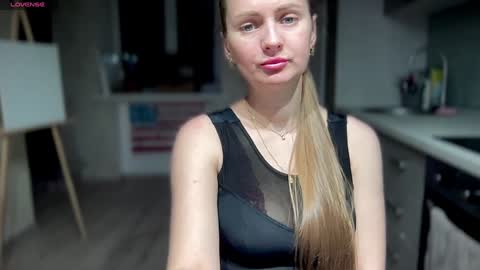 Snapshot of viola_1 chatting on 01.12.25 Funny girl online show from 01.12.25