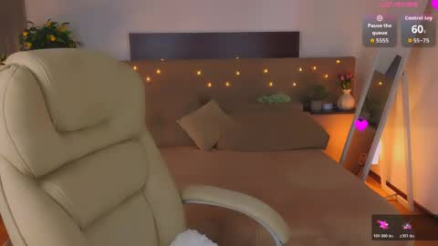 Viola online show from 04.10.26