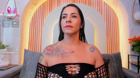 Snapshot of violeet_scottt chatting on 05.05.26 Violette online show from 05.05.26