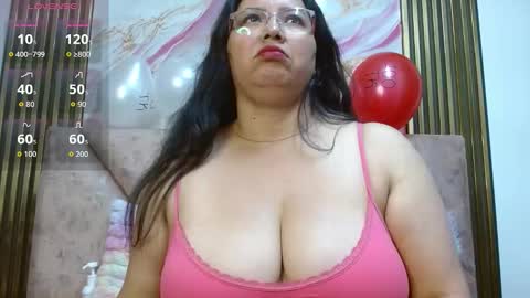 Snapshot of violemurray chatting on 02.23.26 violemurray online show from 02.23.26