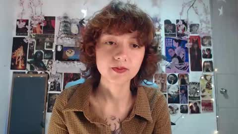 Violet online show from 02.15.25