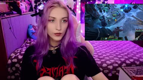 Deya online show from 01.28.25