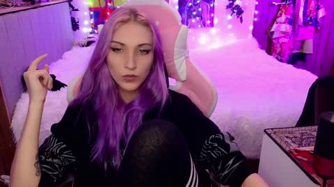 Deya online show from 01.30.25