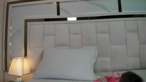 violet_sm online show from 01.13.26