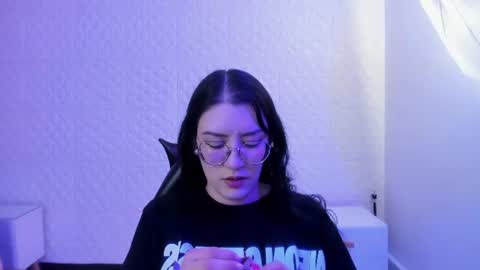 Snapshot of violeta_diazz chatting on 07.01.26 online show from 07.01.26