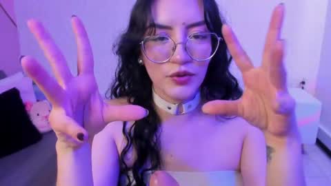 Snapshot of violeta_diazz chatting on 07.08.26 online show from 07.08.26