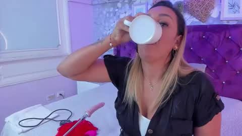 violeta_medina online show from 09.30.25