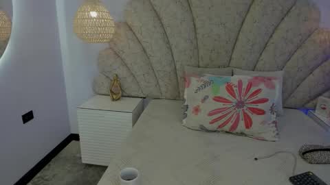 violeta_medina online show from 03.25.26