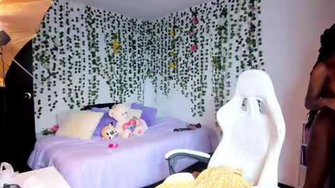 Violeta online show from 12.06.24