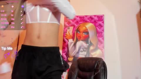 Violeta Princess Please help me with your thumbs up its important   online show from 12.14.25