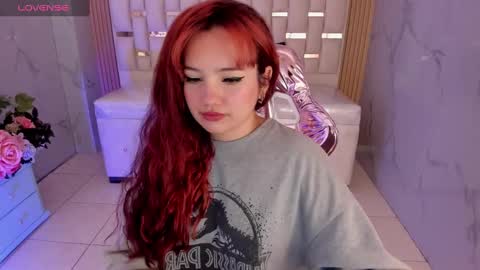 Snapshot of violeta_sub chatting on 01.22.25 IG violeta sub online show from 01.22.25