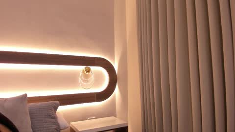 Snapshot of violeta_sum chatting on 02.18.26 Violeta Sum online show from 02.18.26