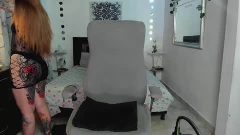 Violeta online show from 04.16.26