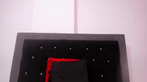 VioletaDums online show from 02.05.25