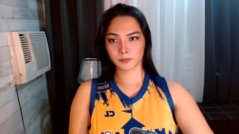 Snapshot of violetasha chatting on 12.26.24 violet online show from 12.26.24