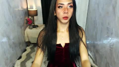 Snapshot of violeterection chatting on 12.11.24 JUVY online show from 12.11.24