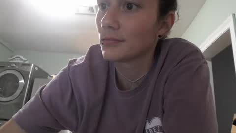 Snapshot of violethooper chatting on 02.25.26 Violet Hooper online show from 02.25.26