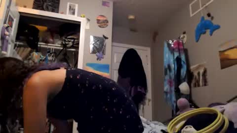 Snapshot of violethooper chatting on 07.18.26 Violet Hooper online show from 07.18.26