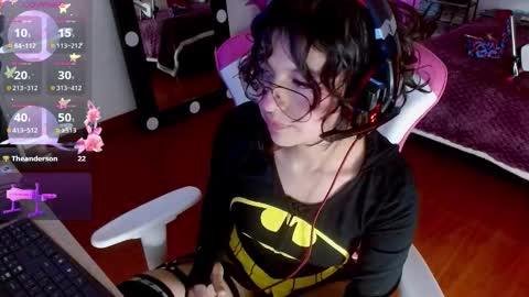   online show from 10.01.25