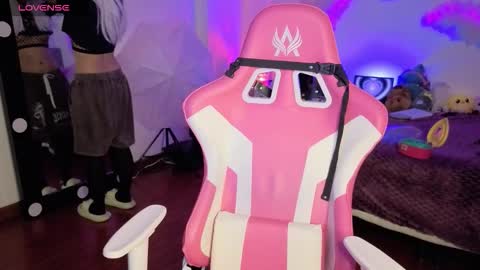   online show from 12.02.25