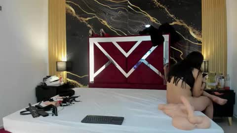 Violet Rose online show from 11.19.25