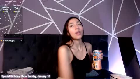 Snapshot of violett1126 chatting on 05.12.26 1126 online show from 05.12.26