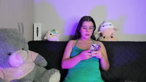 Snapshot of violett2006 chatting on 02.24.26 violeta online show from 02.24.26