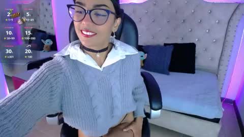 Snapshot of violett_garden chatting on 05.20.26 Violet online show from 05.20.26