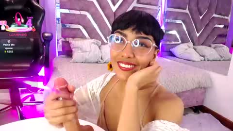 Violet online show from 07.11.26