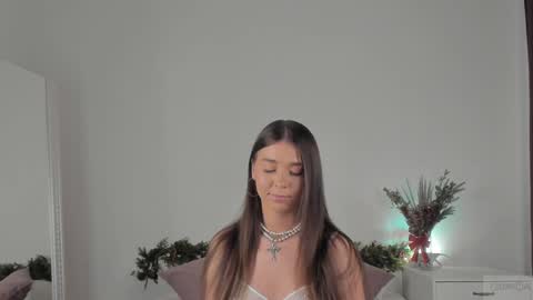 violetta_finch online show from 01.29.25